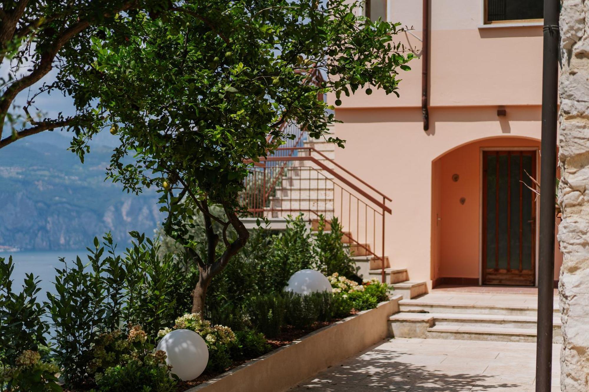 View Garda Lake Brenzone sul Garda Εξωτερικό φωτογραφία